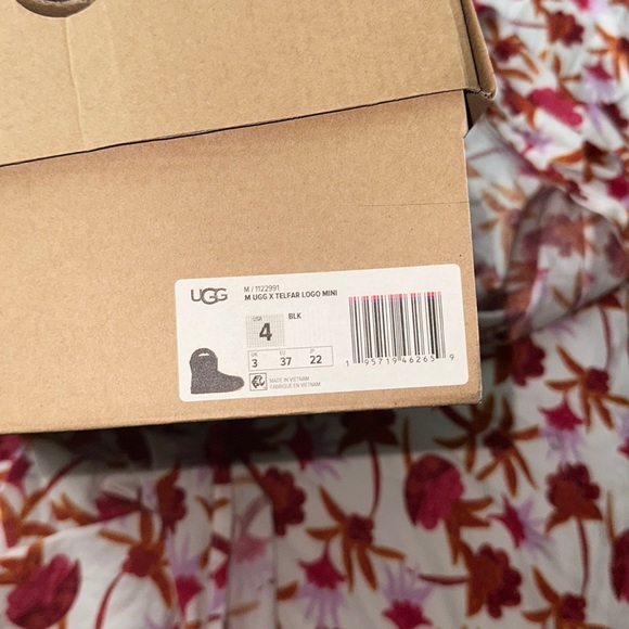 TELFAR X UGG mini boot - Picture 8 of 9